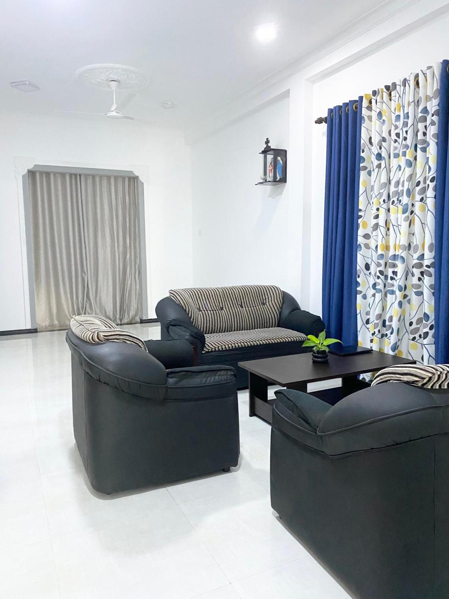 Mario Family Villa And Restaurant Negombo Dış mekan fotoğraf