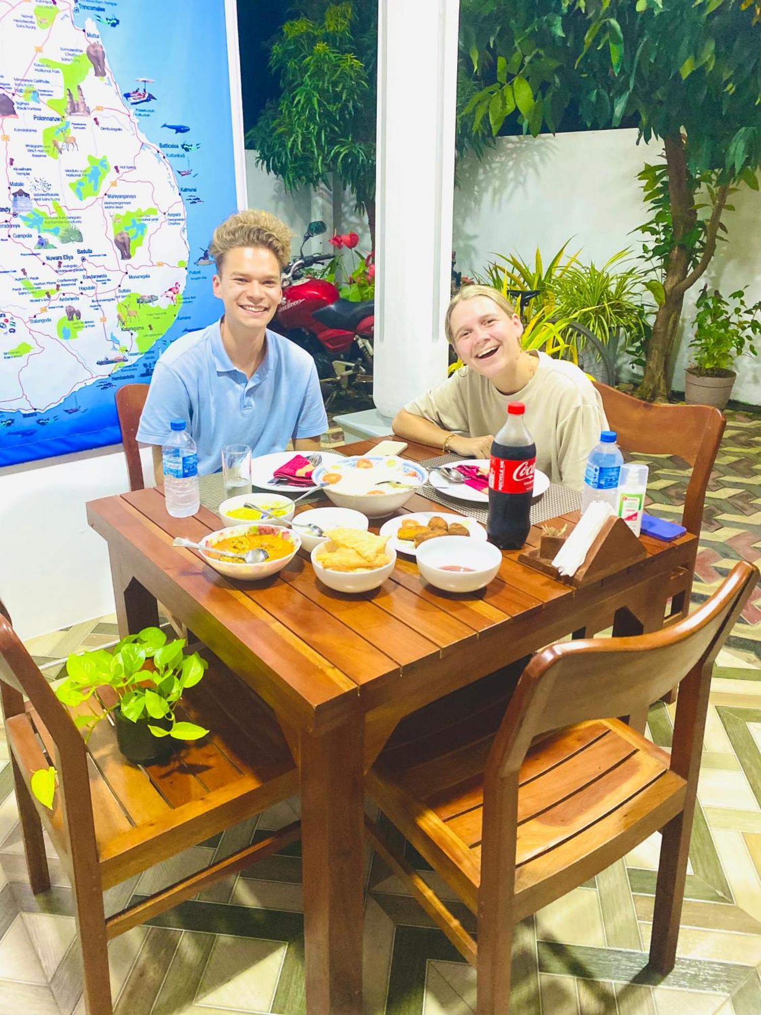 Mario Family Villa And Restaurant Negombo Dış mekan fotoğraf